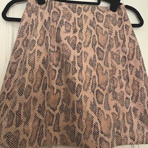 Snakeskin pink boutique skirt!